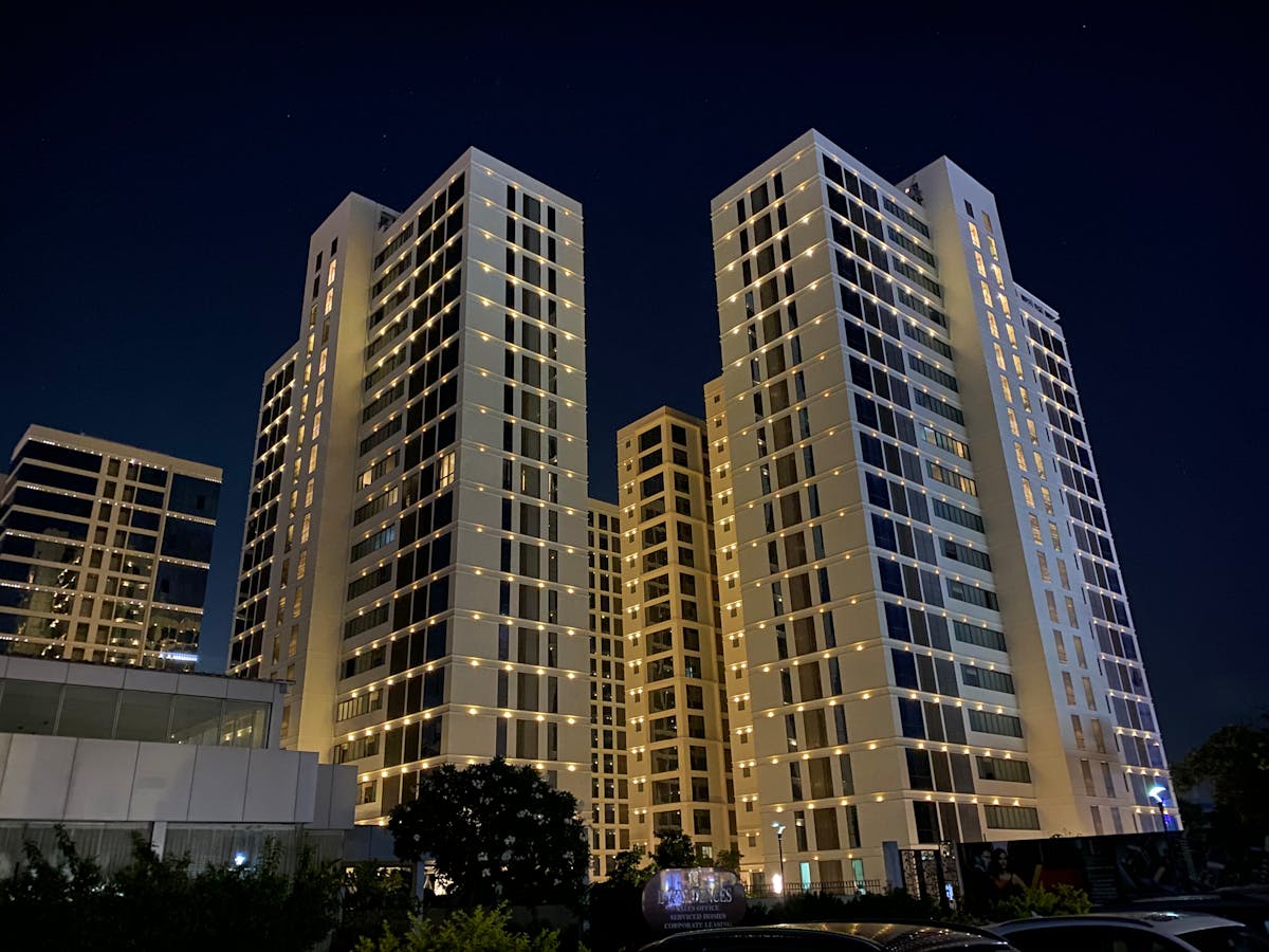 Dallas commercial construction skyline — Kingdom Konstruction
