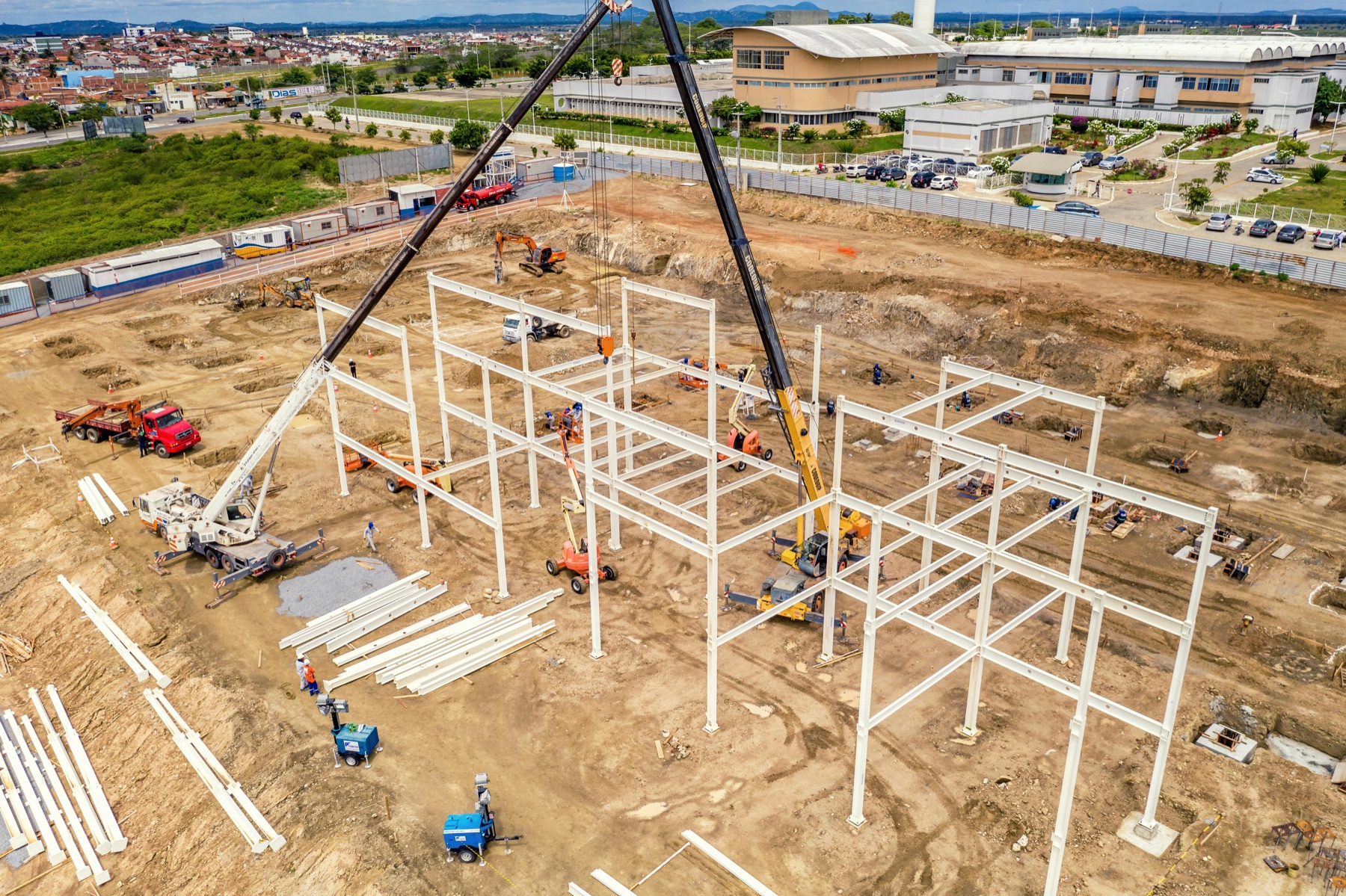Aerial of structural steel-frame erection on a Kingdom Konstruction commercial project in Texas